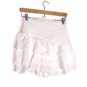 Vestique White Ruffled Skort
